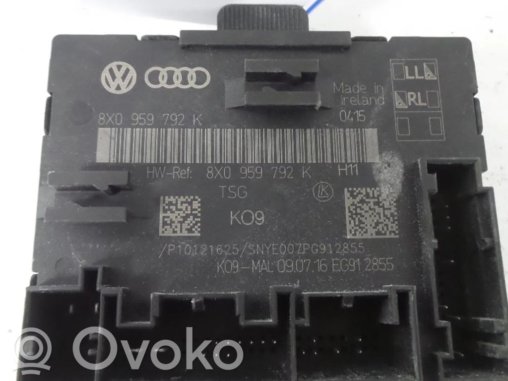 Door control unit/module   8X0959792K