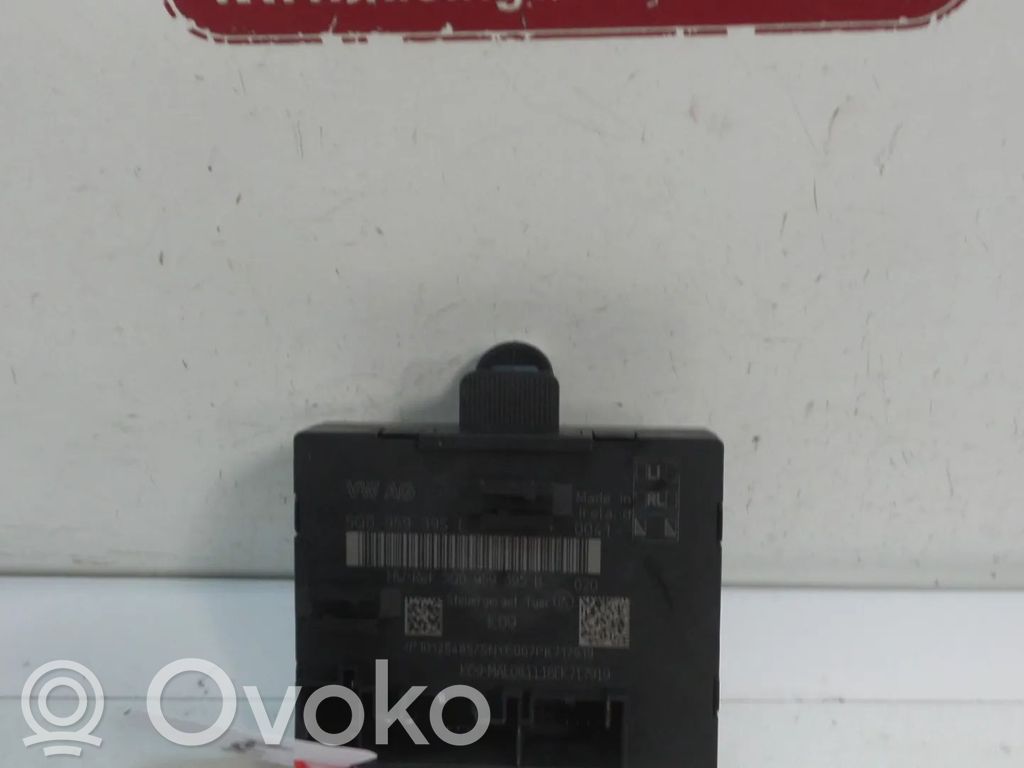 Door control unit/module   5Q0959395E