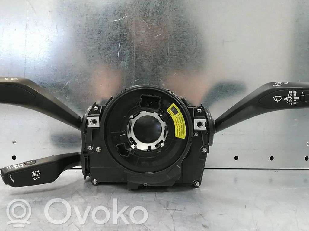 Audi e-tron Wiper turn signal indicator stalk/switch 