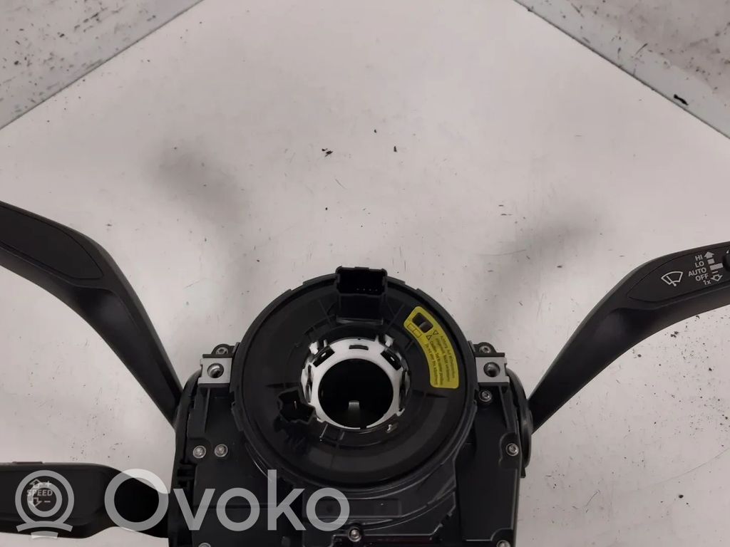 Audi e-tron Wiper turn signal indicator stalk/switch 