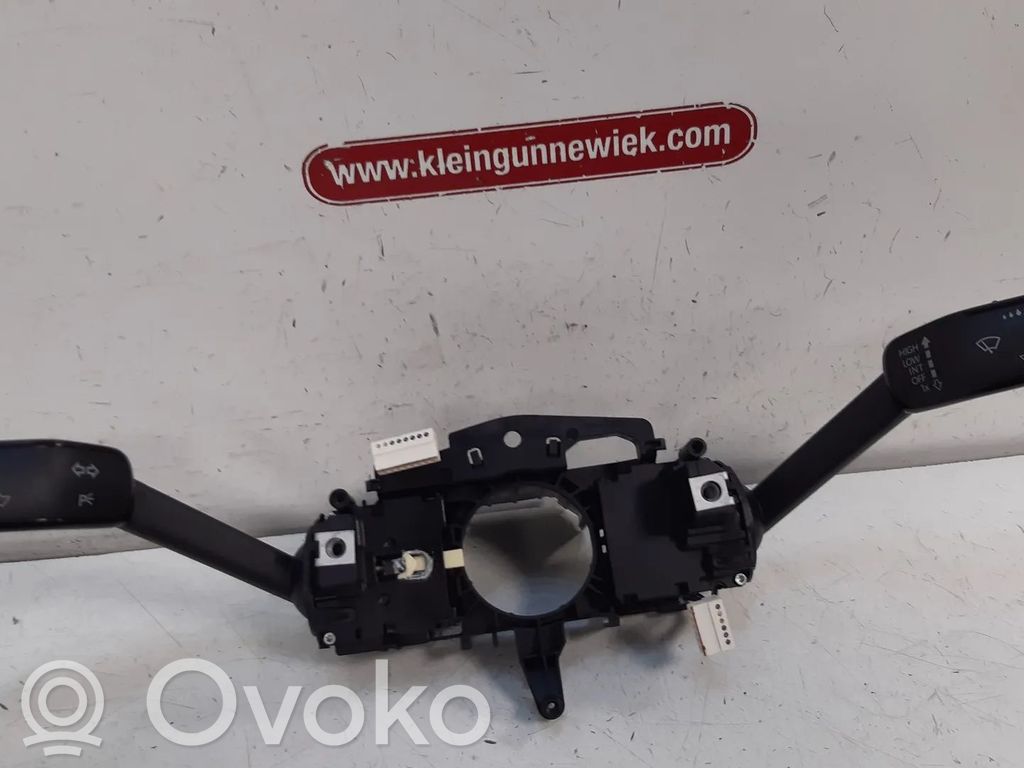 Volkswagen Golf VII Manetka / Przełącznik kierunkowskazów wycieraczek 