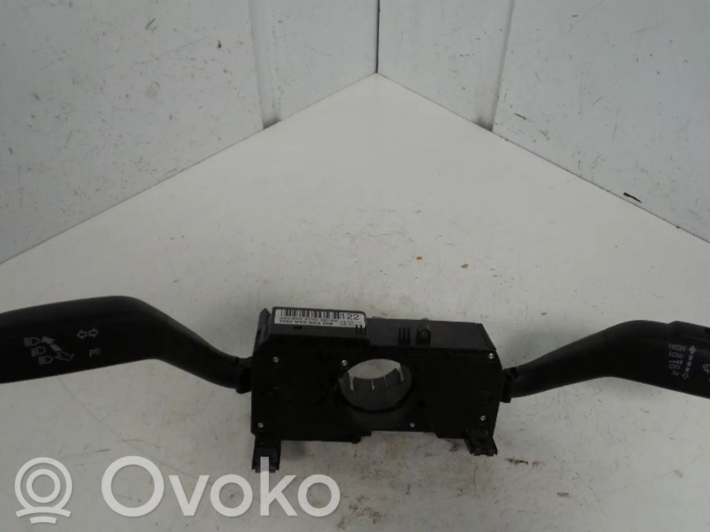 Seat Ibiza IV (6J,6P) Manetka / Przełącznik kierunkowskazów wycieraczek 