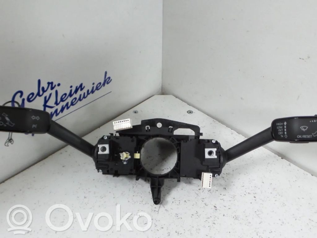 Volkswagen Golf VII Bloc semnalizator și ștergător parbriz 