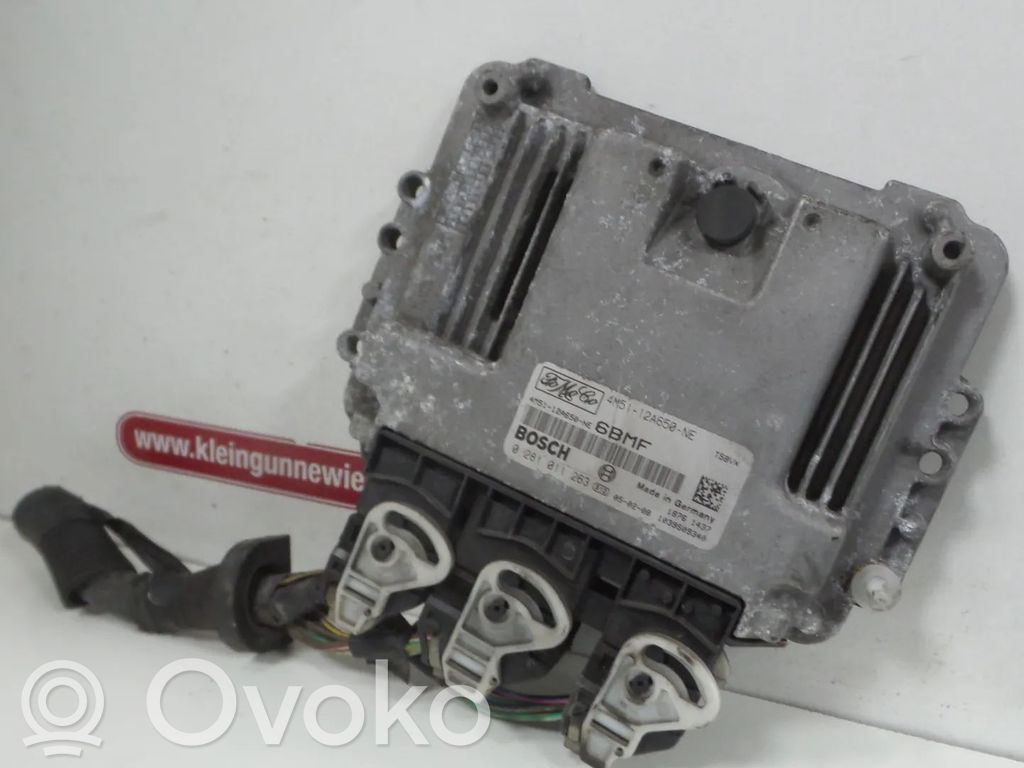 Ford C-MAX I Engine control unit/module 