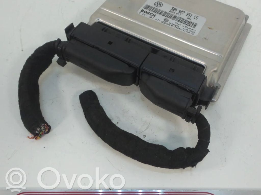 Volkswagen PASSAT B5 Engine control unit/module 