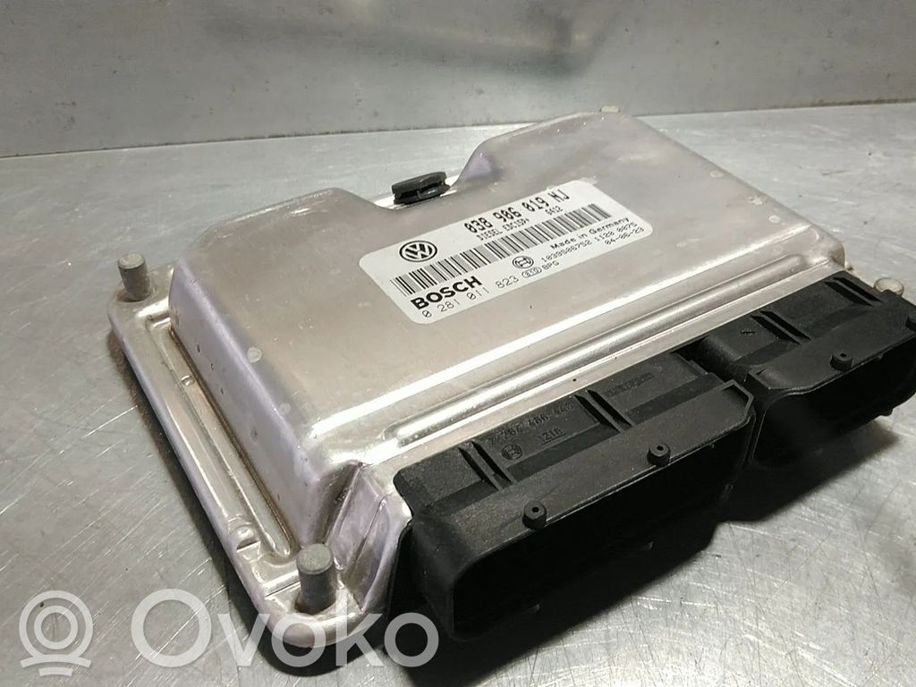 Volkswagen Polo Engine control unit/module 