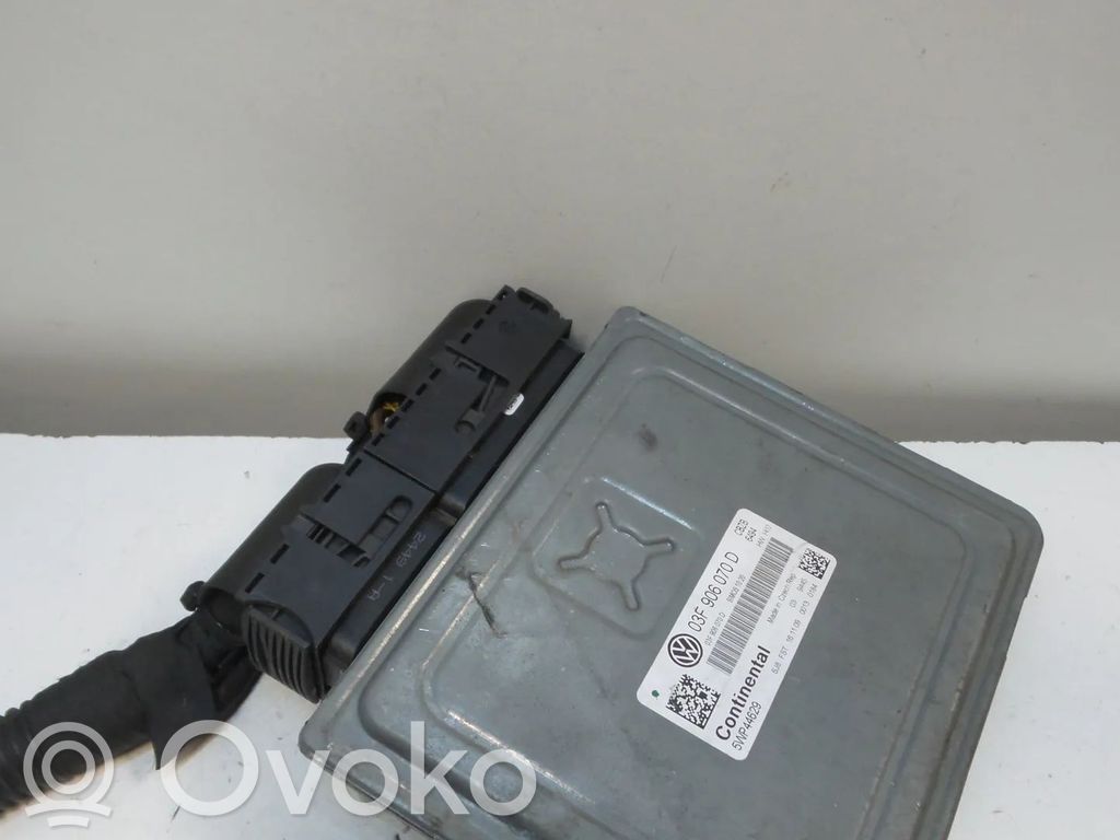 Volkswagen Polo V 6R Engine control unit/module 