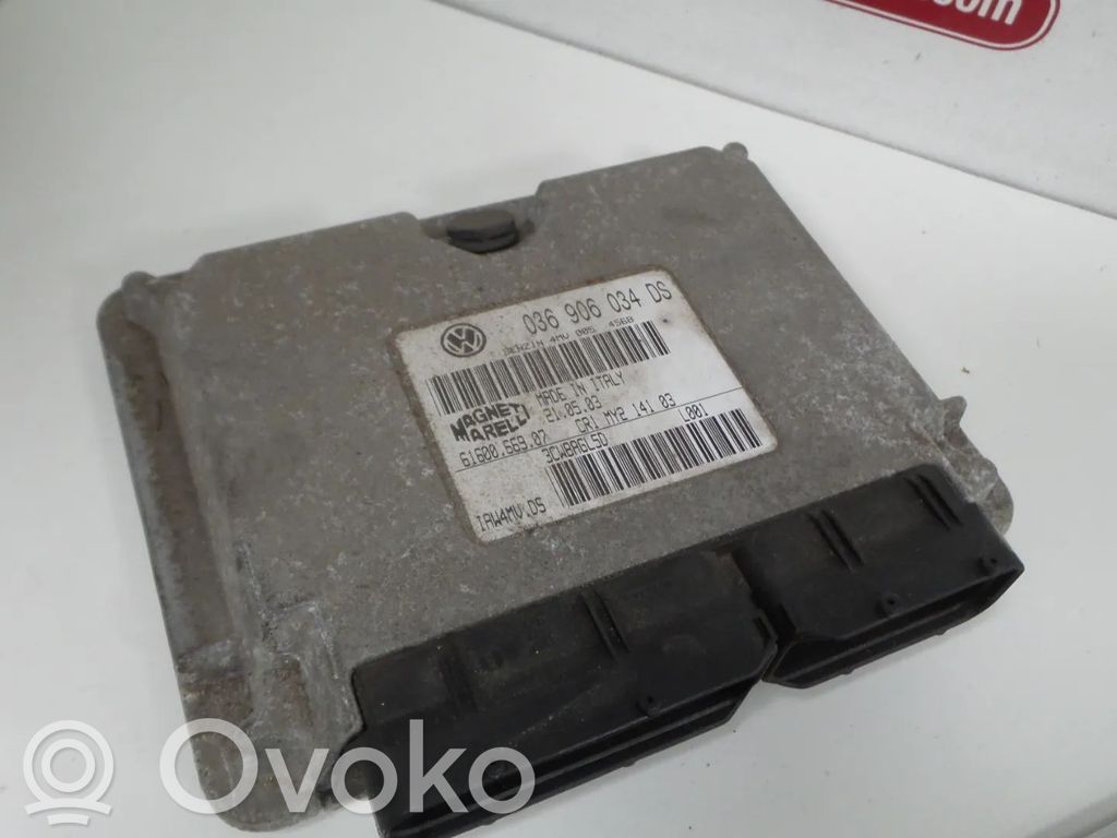 Seat Leon (1M) Variklio valdymo blokas 