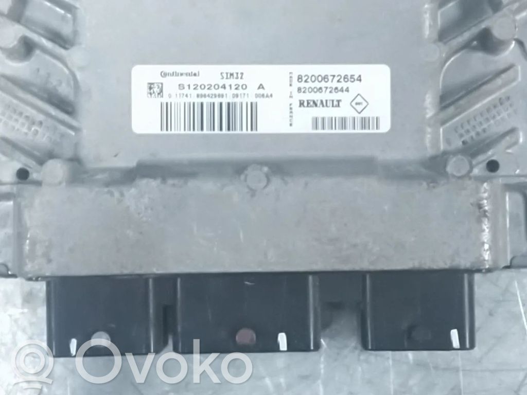 Dacia Sandero Engine control unit/module 