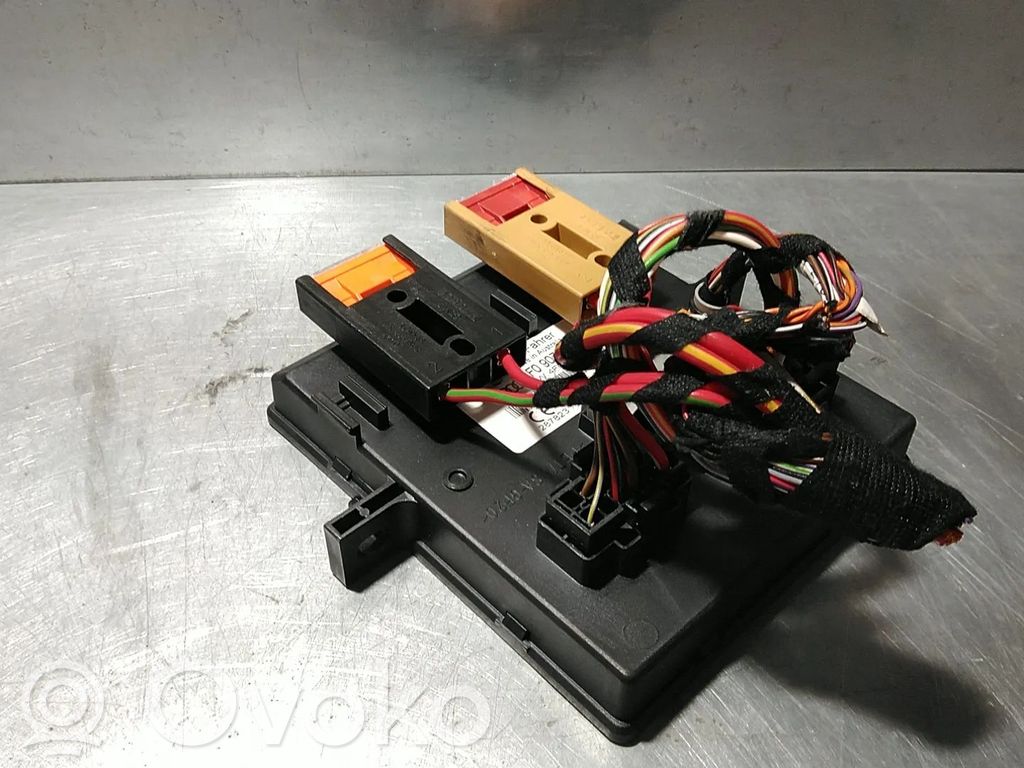 Audi A6 S6 C6 4F Inne komputery / moduły / sterowniki 