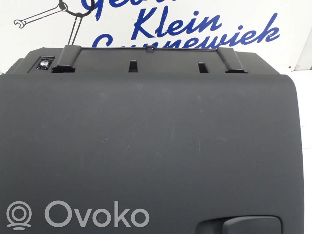 Volvo V40 Glove box set 