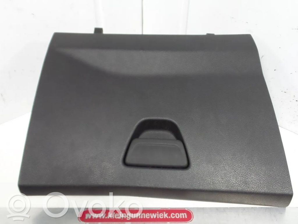 Ford B-MAX Daiktadėžės (bordačioko) komplektas 