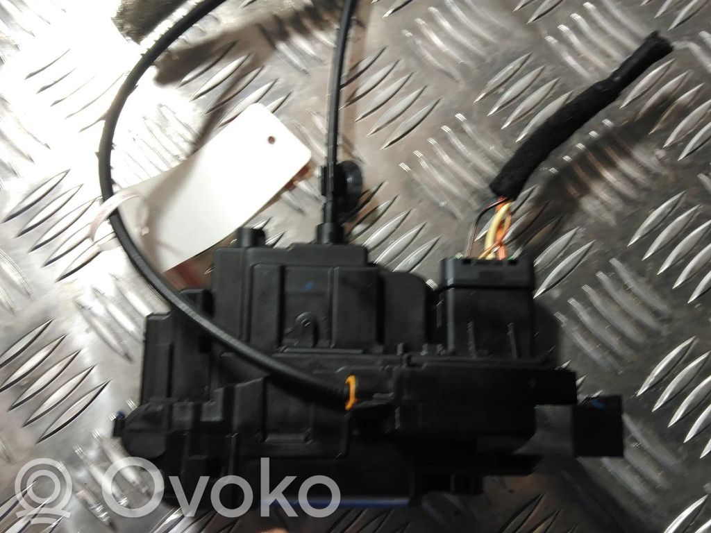 Etuoven lukko   805020005SRF,805020005R,805020005SR