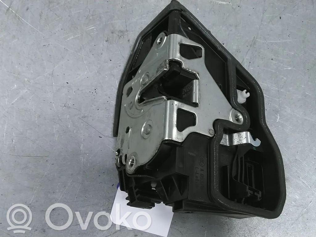 Etuoven lukko   51217229455,51217059967,51217167065,51217167071,51217167077,51217202143,51217229461,51217318411,7059967,7167065,7167071,7167077,7202143,7202149,7229455,7229461,7283629,7318411
