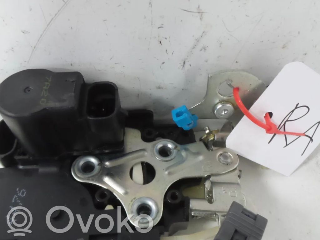 Opel Karl Rear door lock 