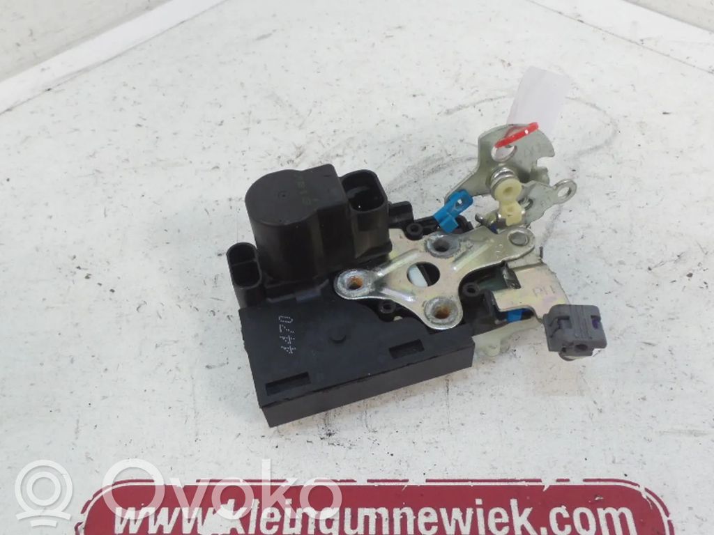 Opel Karl Zamek drzwi przednich 