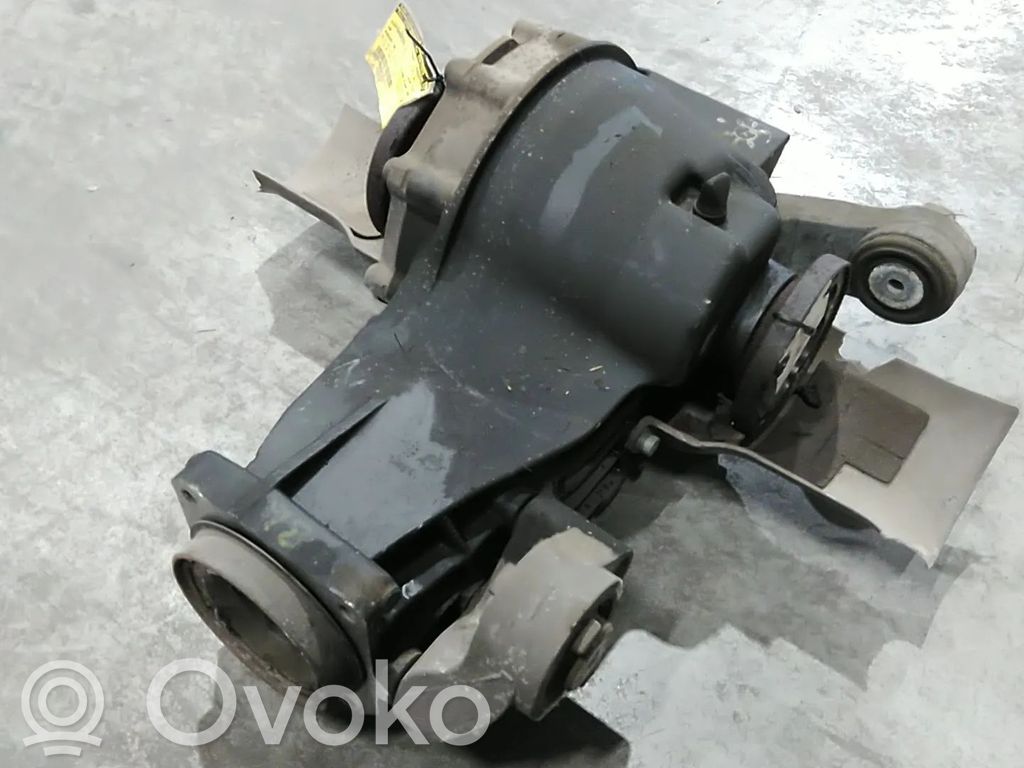 Volkswagen PASSAT B5 Galinis reduktorius 