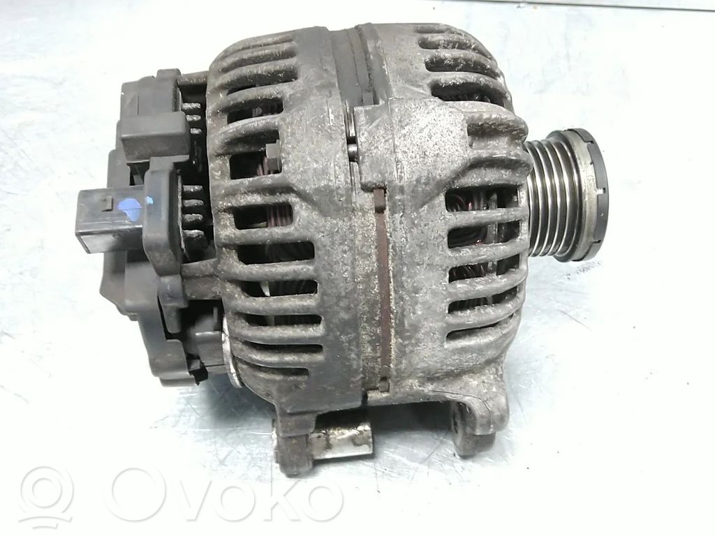 Volkswagen Golf VI Ģenerators 