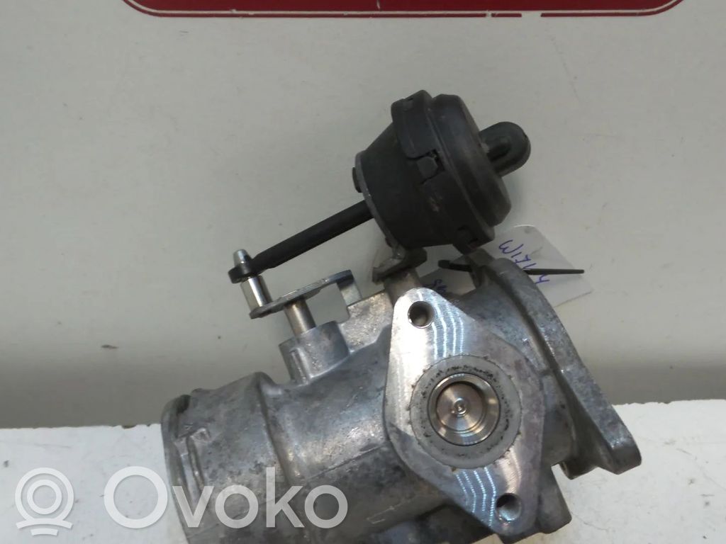 Volkswagen Transporter - Caravelle T5 Zawór EGR 