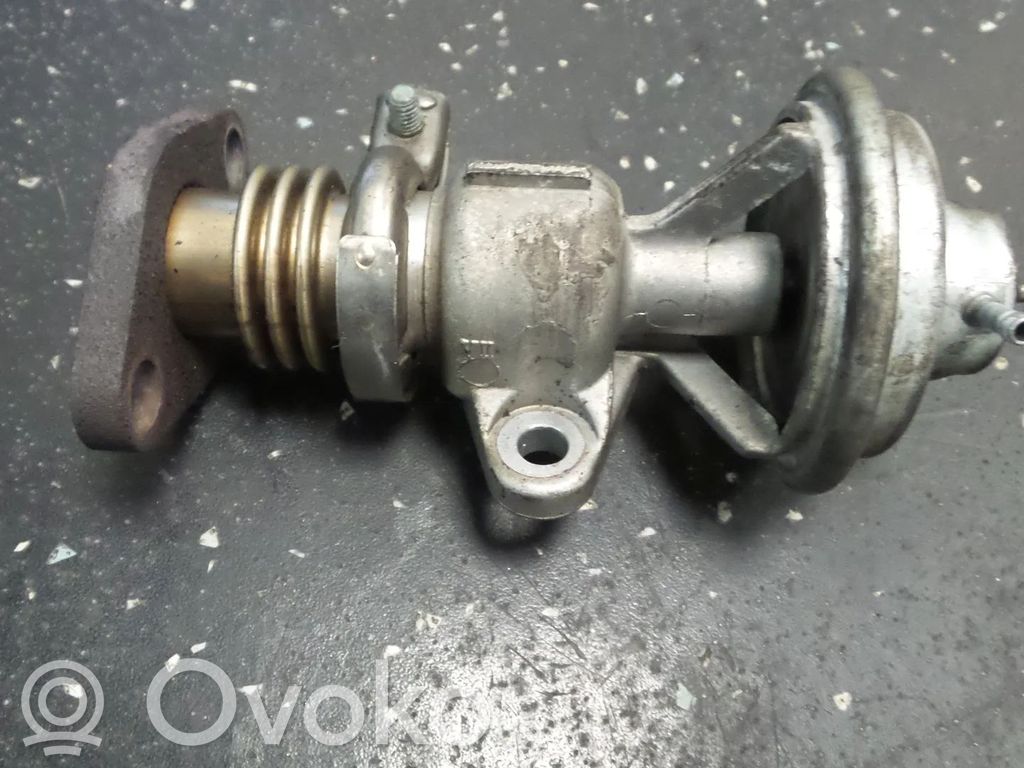 Volkswagen Golf IV Клапан EGR 