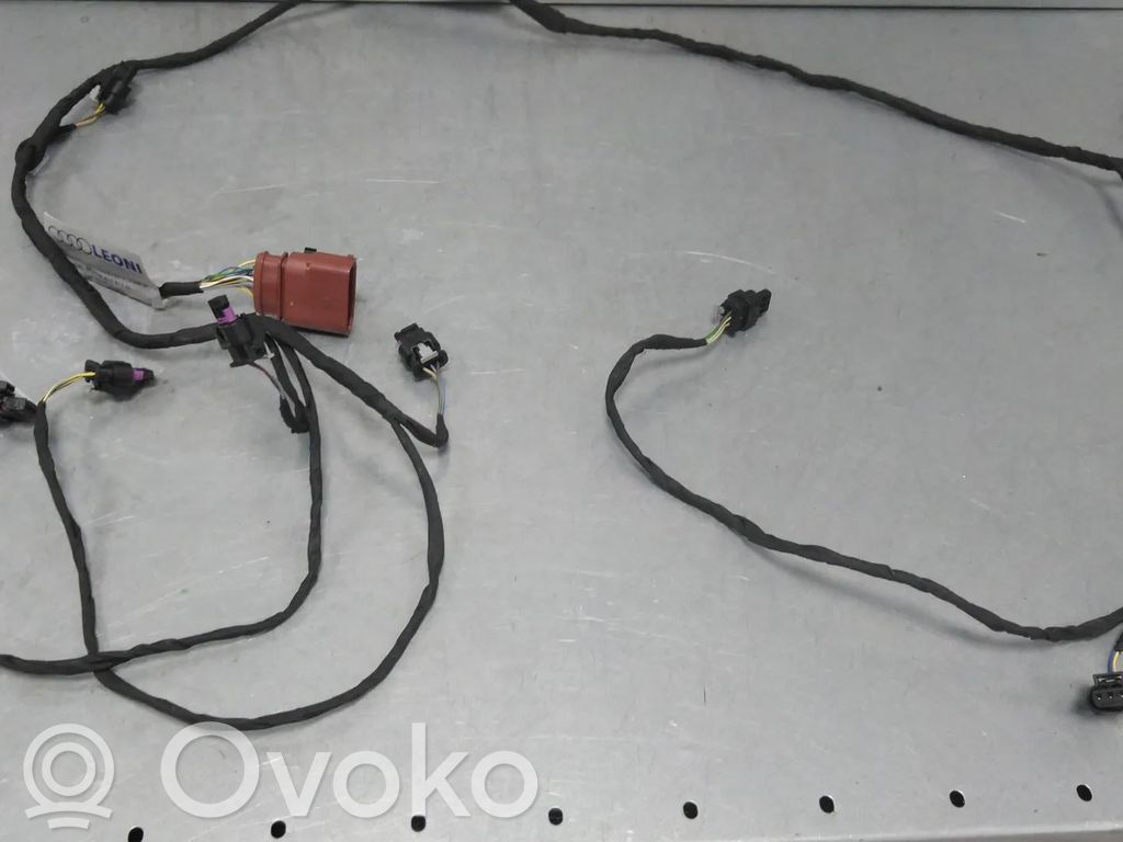 Cableado del sensor de aparcamiento (PDC)   4KE971104P