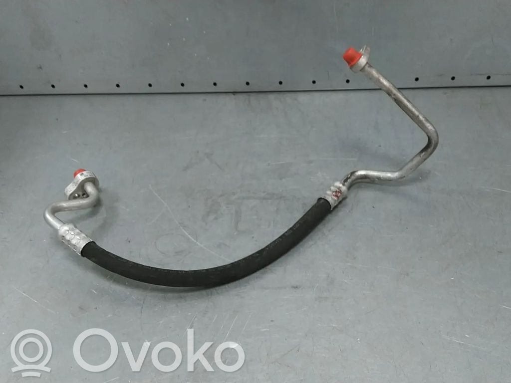 Ilmastointilaitteen putki (A/C)   5Q0816721AA