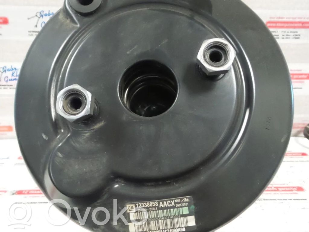 Opel Astra J Wspomaganie hamulca 