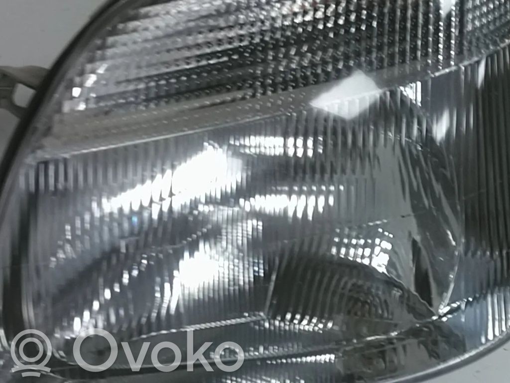 Suzuki Wagon R+ Scheinwerfer 