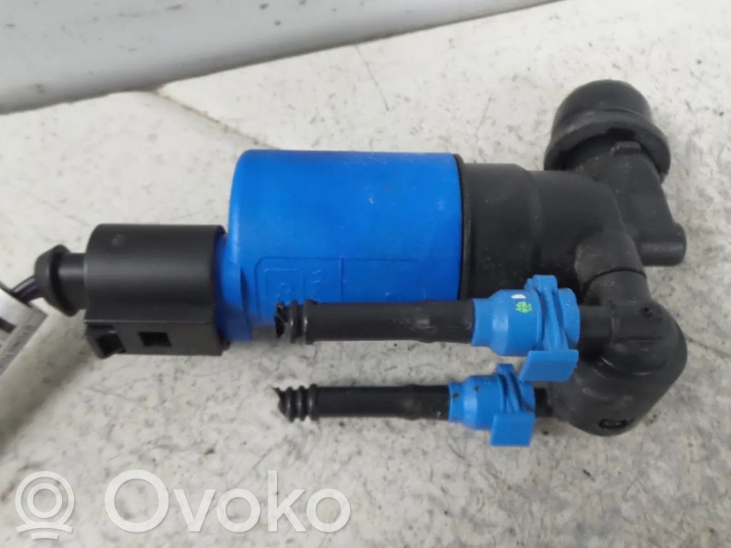 Ford C-MAX II Headlight washer pump 