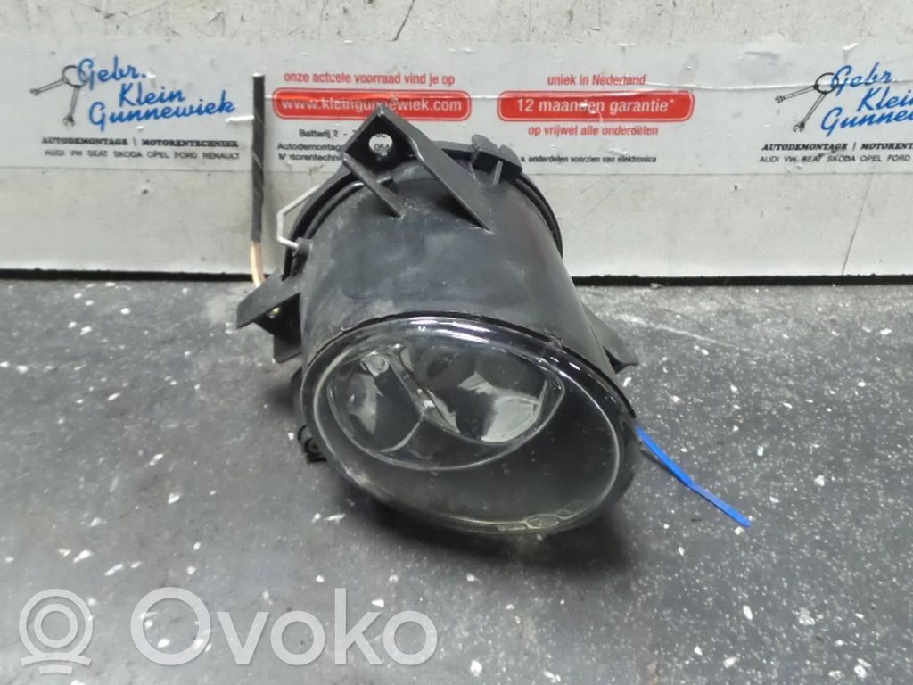 Etusumuvalo   5P0941601,5P0941699