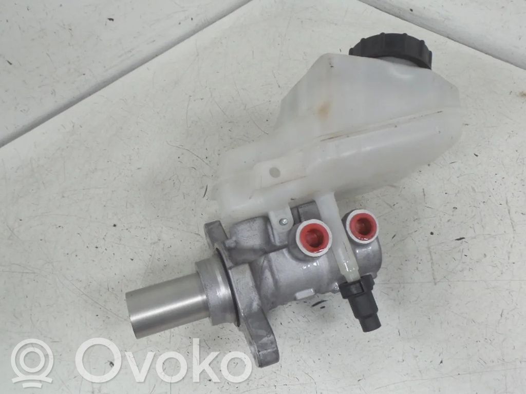 Land Rover Range Rover Evoque L551 Master brake cylinder 
