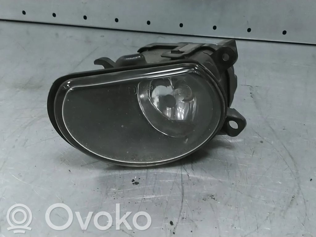 Audi A8 S8 D3 4E Miglas lukturis priekšā 
