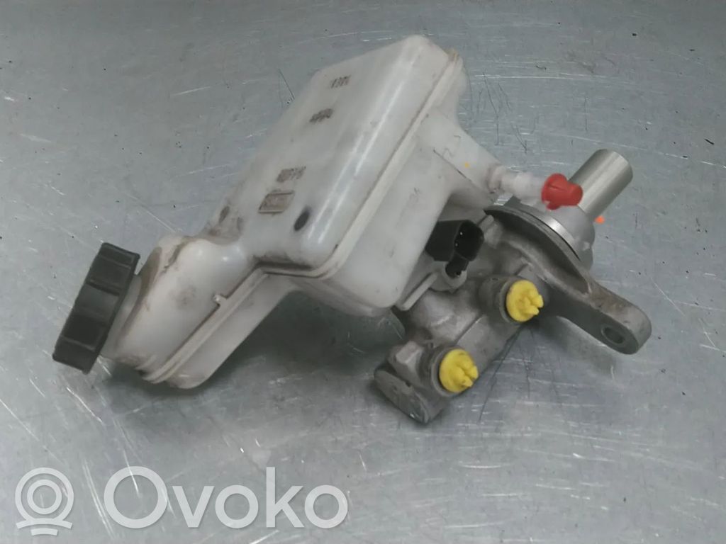 Ford Fiesta Główny cylinder hamulca 