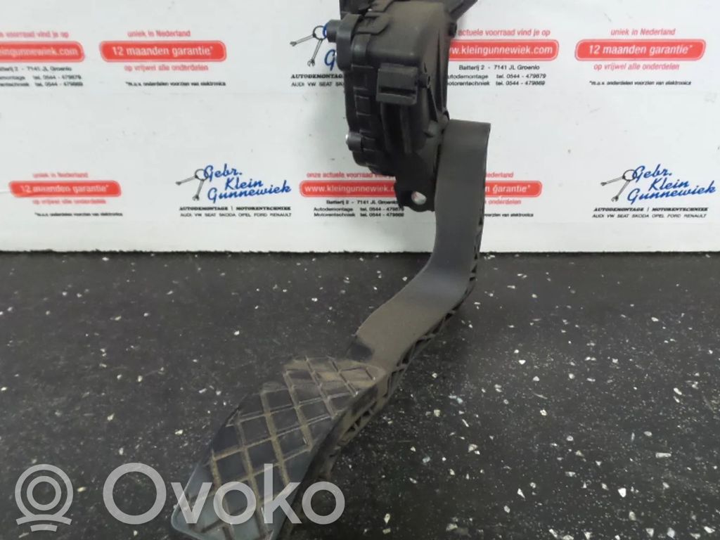 Accelerator pedal position sensor   4E1723503