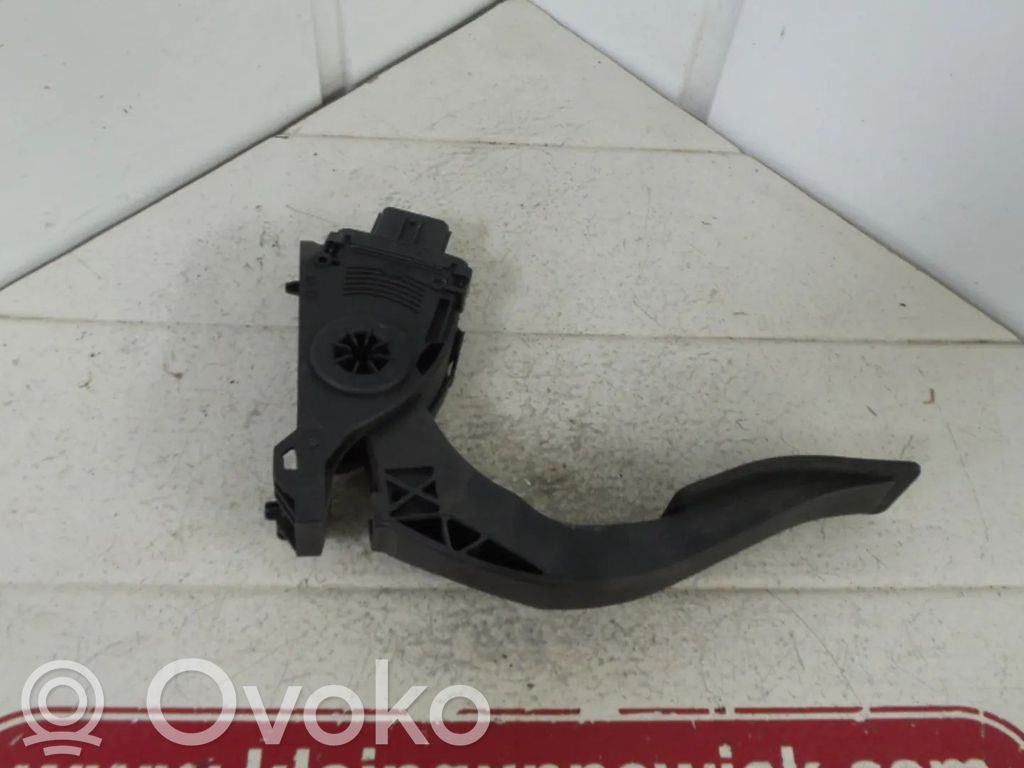 Audi A4 S4 B8 8K Accelerator pedal position sensor 