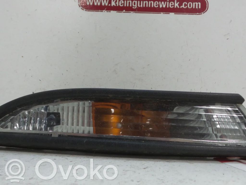 Volkswagen Scirocco Front indicator light 