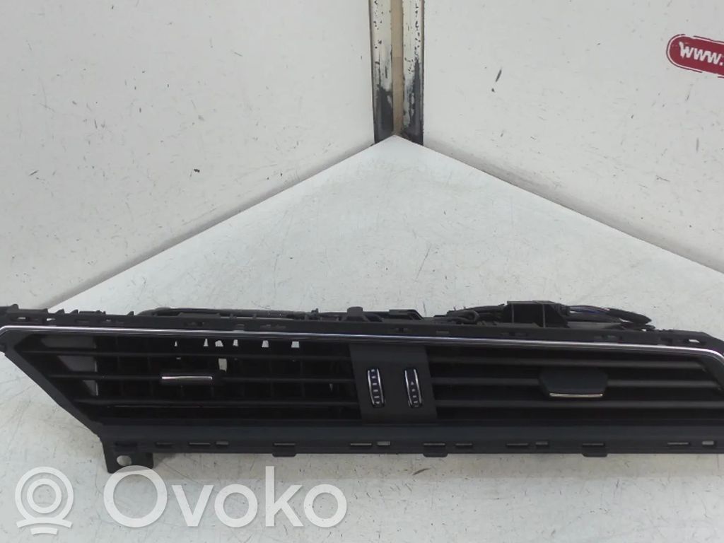 Audi e-tron Boczna kratka nawiewu deski rozdzielczej 
