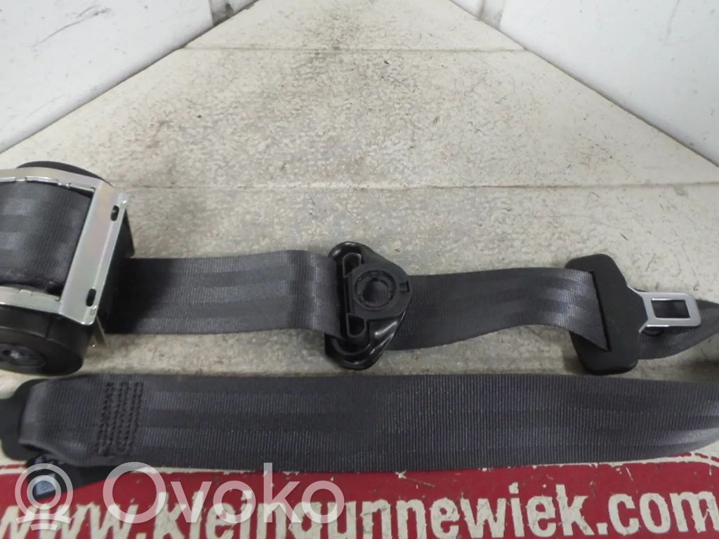 Opel Corsa E Cinturón delantero 