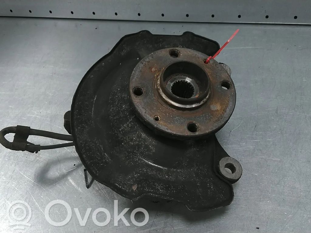 Suzuki Swift I Priekšējā riteņa rumbas vārpstas šarnīrs (stupica, capfa) 