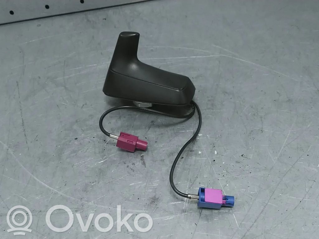 Audi A6 S6 C5 4B Radion antenni 