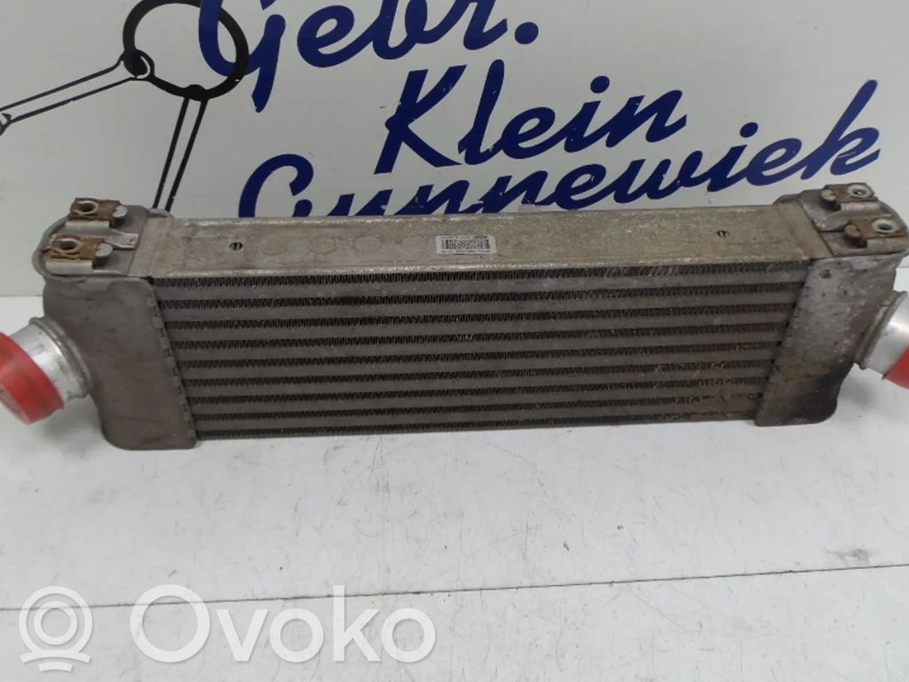 Ford Transit Starpdzesētāja radiators 