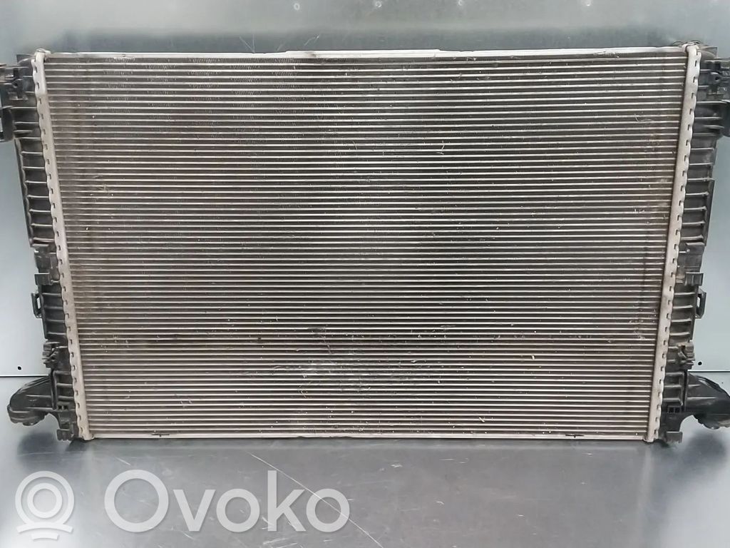 Audi A4 S4 B9 Coolant radiator 