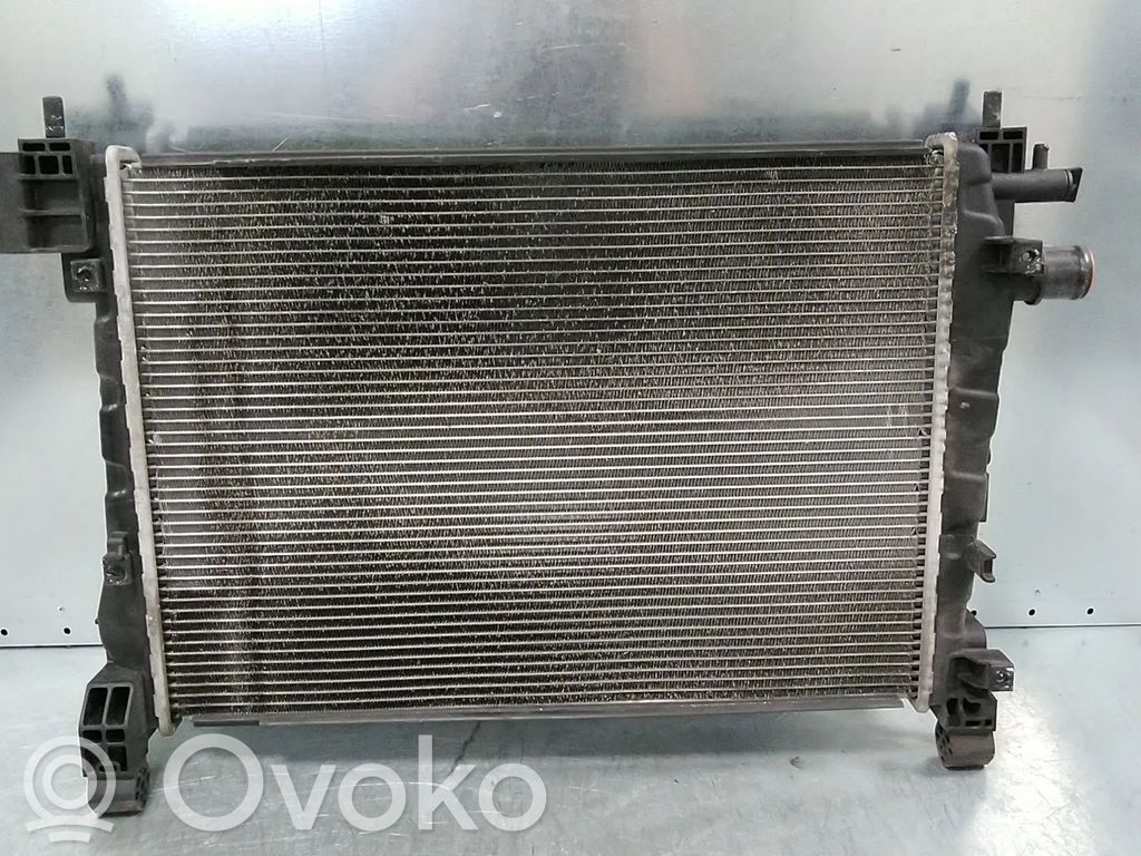 Opel Karl Aušinimo skysčio radiatorius 