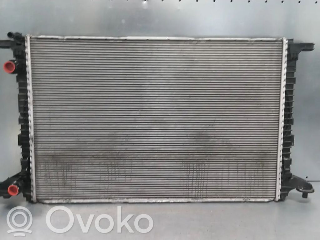 Audi A4 S4 B9 Coolant radiator 