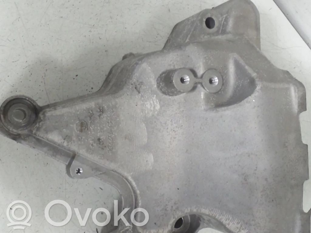 Skoda Fabia Mk3 (NJ) Engine mount bracket 