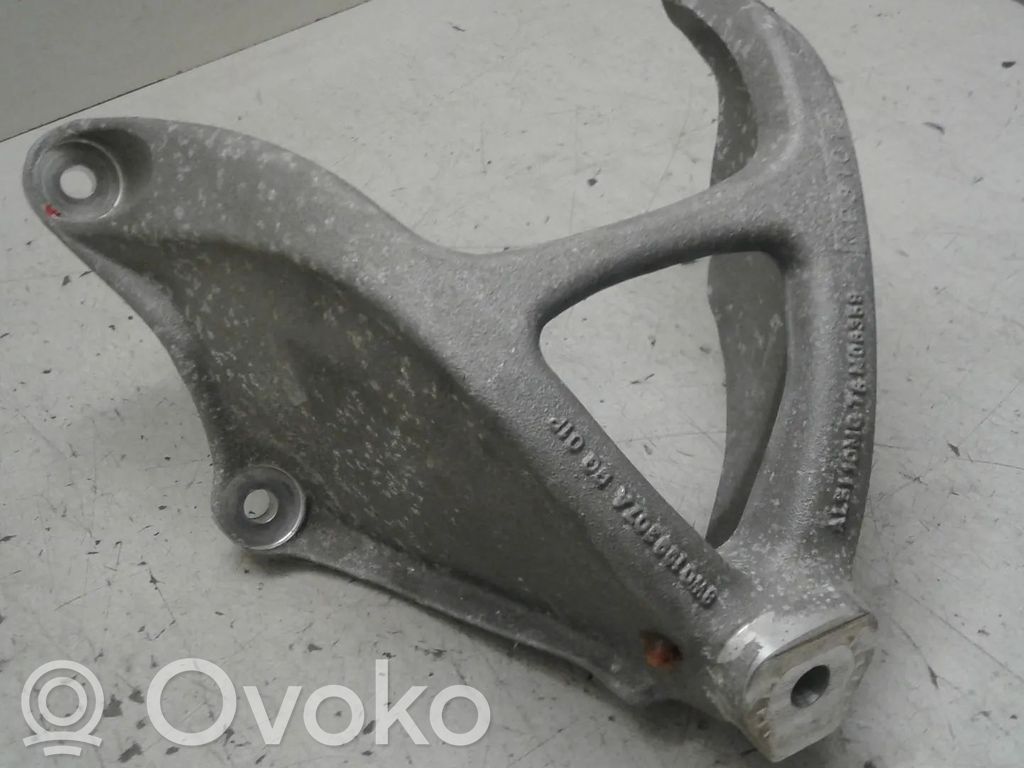 Audi A4 S4 B9 Engine mount bracket 