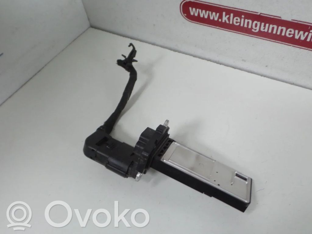 Opel Insignia B Przepływomierz masowy powietrza MAF 