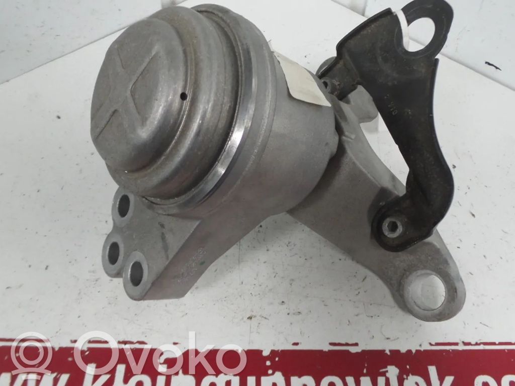 Ford Mondeo MK V Engine mount bracket 