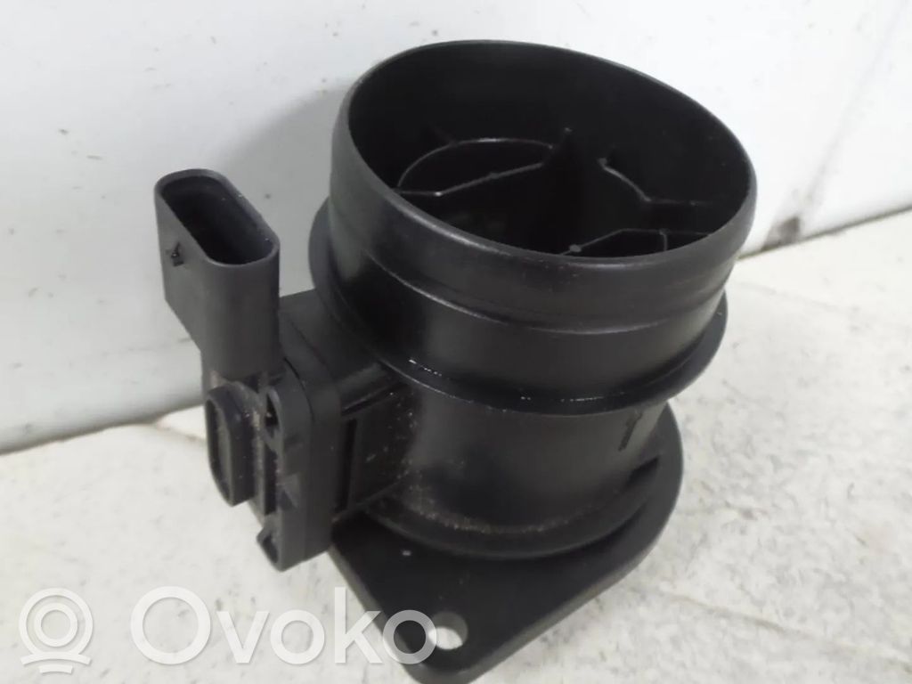 Volkswagen PASSAT B8 Mass air flow meter 