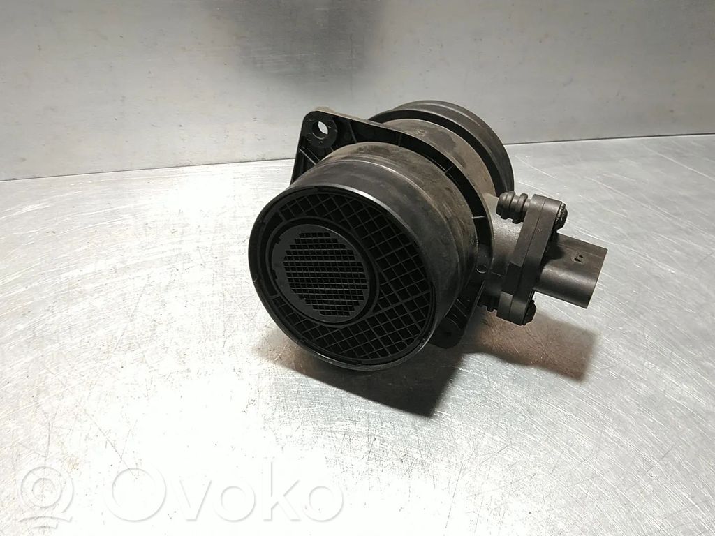 Volkswagen Touran I Mass air flow meter 